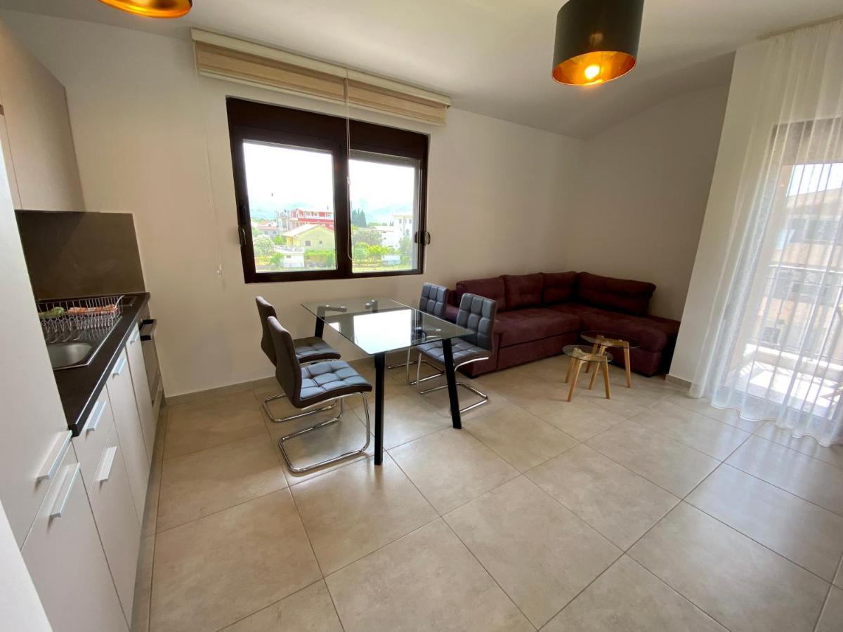 Petrovac Villa Dolphin Apartments מראה חיצוני תמונה