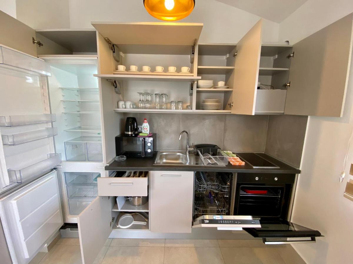 Petrovac Villa Dolphin Apartments מראה חיצוני תמונה