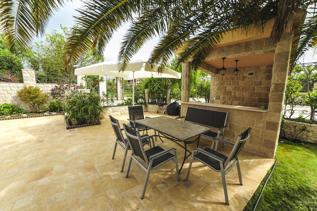 Petrovac Villa Dolphin Apartments מראה חיצוני תמונה