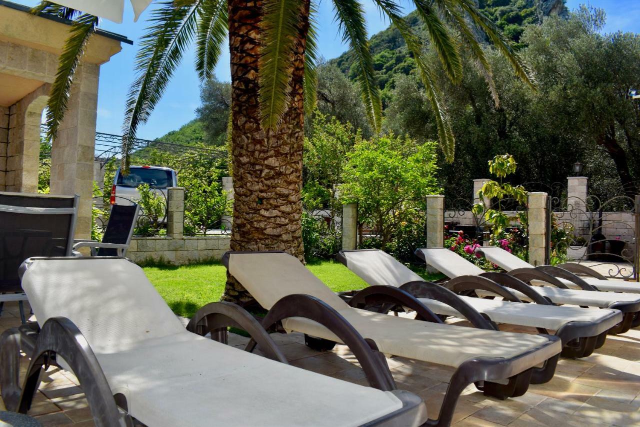 Petrovac Villa Dolphin Apartments מראה חיצוני תמונה